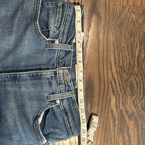 Levi High Waisted Mom Jeans - Picture 3 of 6